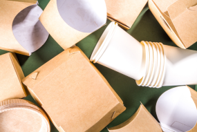 Cardboard packaging dinnerware