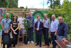 Kim and stakeholders Greencajt